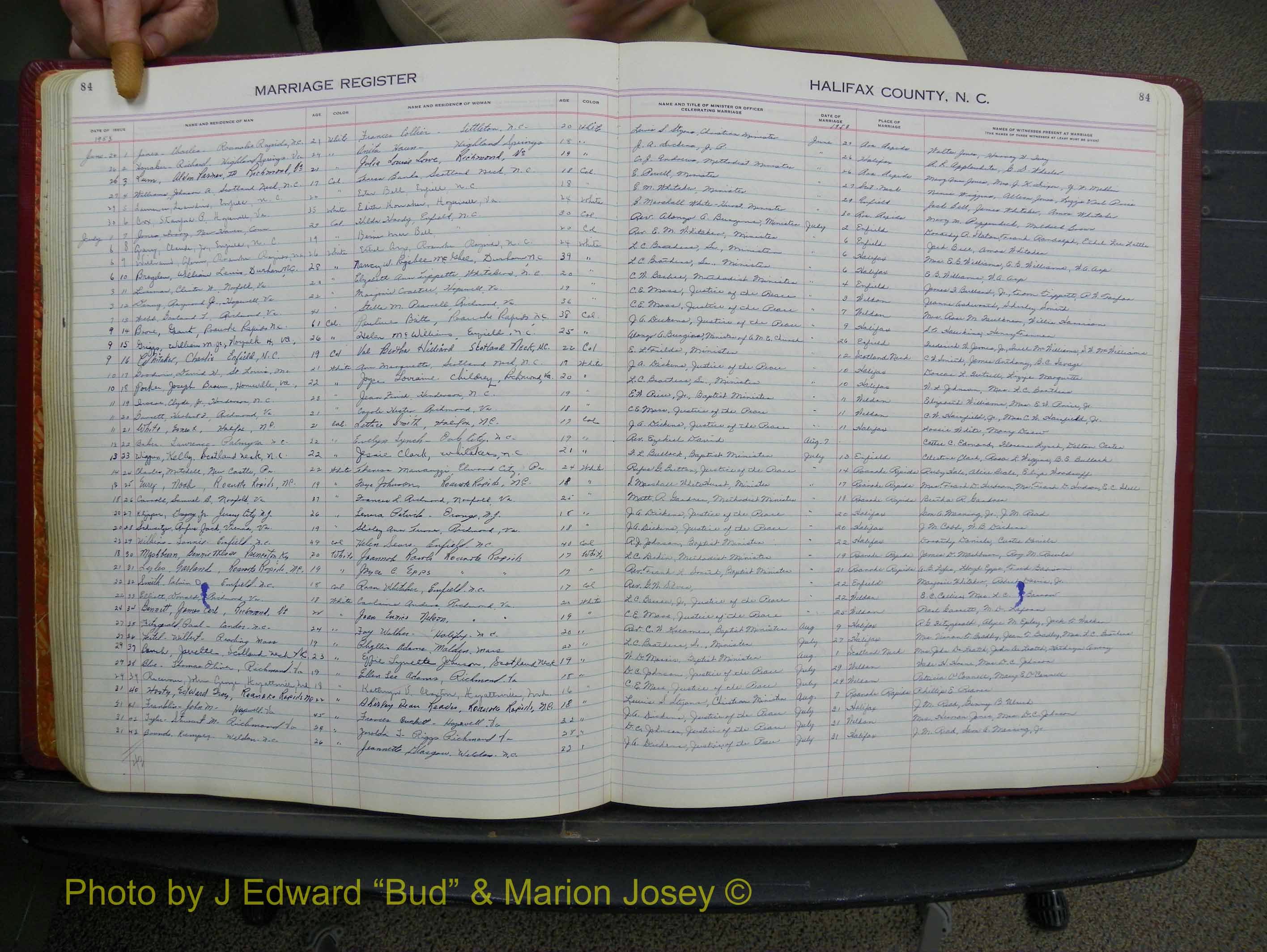 Halifax Marriage Book 12, 1939-1946 P 084.JPG