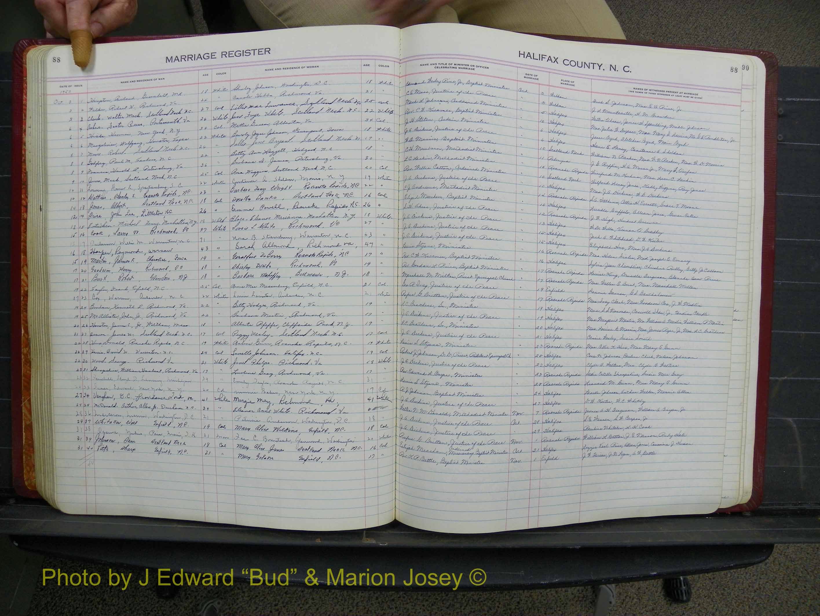 Halifax Marriage Book 12, 1939-1946 P 088.JPG