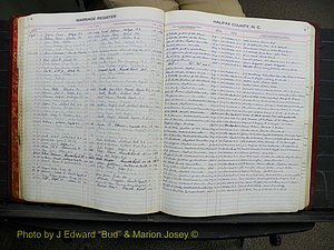 Halifax Marriage Book 12, 1939-1946 P 008.JPG