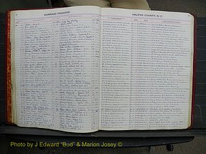 Halifax Marriage Book 12, 1939-1946 P 013.JPG