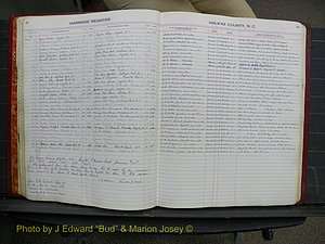Halifax Marriage Book 12, 1939-1946 P 016.JPG
