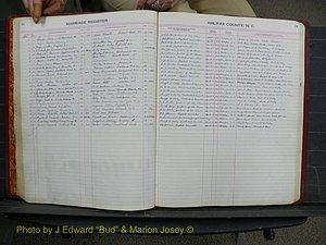 Halifax Marriage Book 12, 1939-1946 P 030.JPG