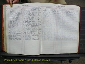 Halifax Marriage Book 12, 1939-1946 P 056.JPG