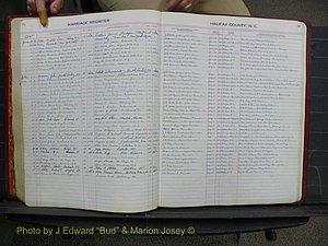 Halifax Marriage Book 12, 1939-1946 P 071.JPG