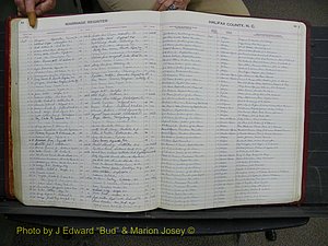 Halifax Marriage Book 12, 1939-1946 P 086.JPG
