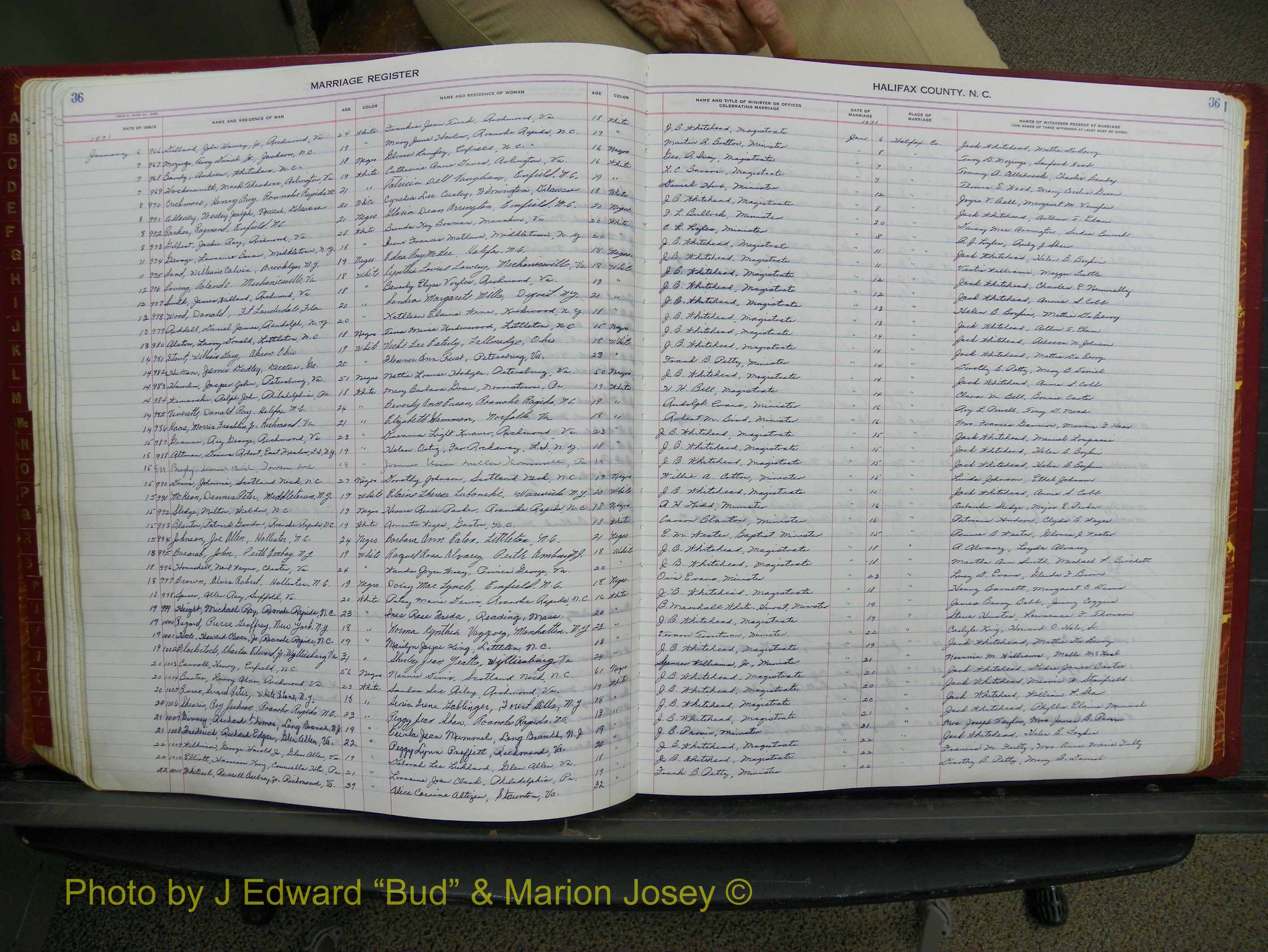 Halifax Marriage Book 17, 1969-1974 P 036.JPG