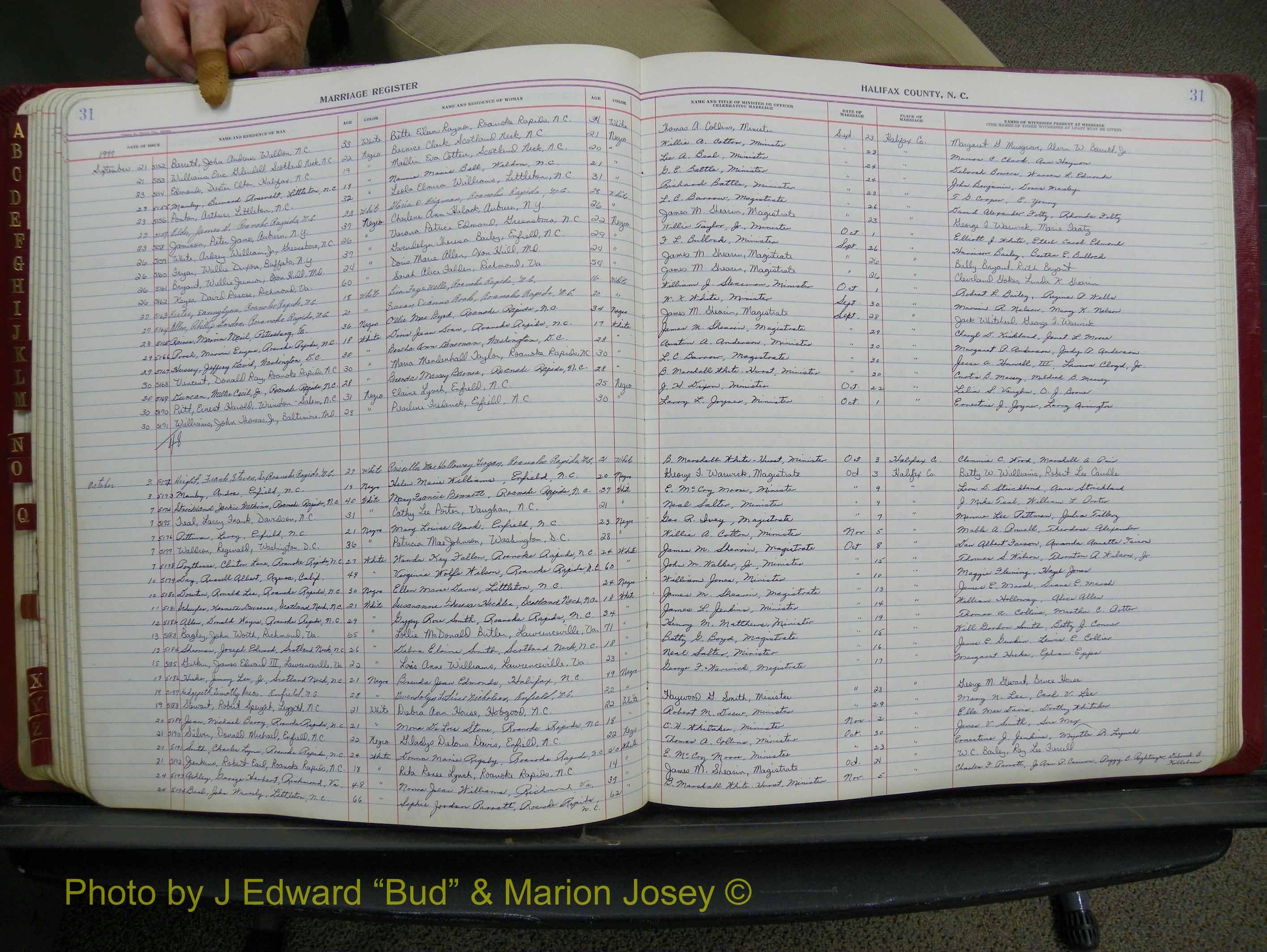 Halifax Marriage Book 18, 1975-1983 P 031.JPG