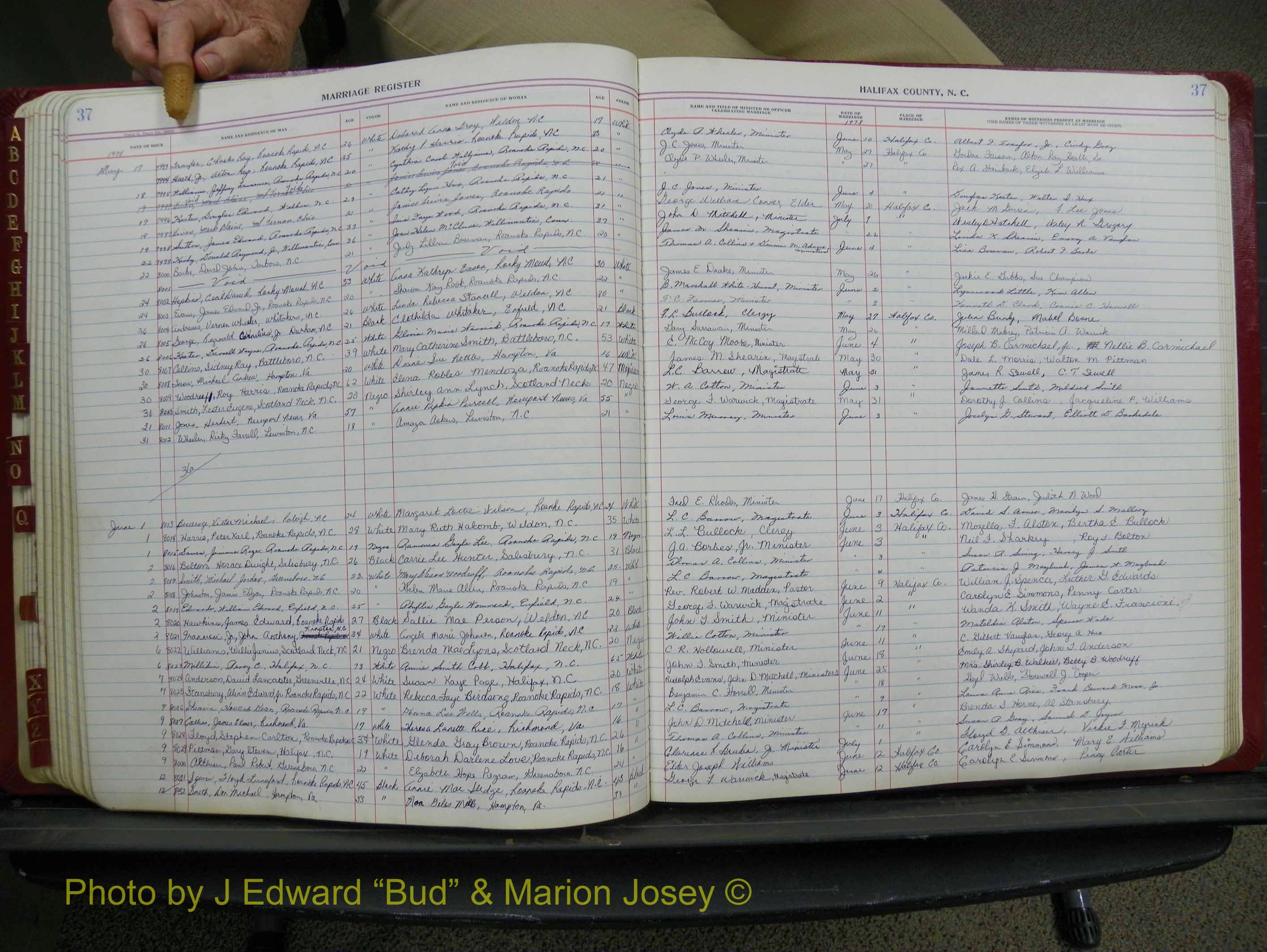Halifax Marriage Book 18, 1975-1983 P 037.JPG