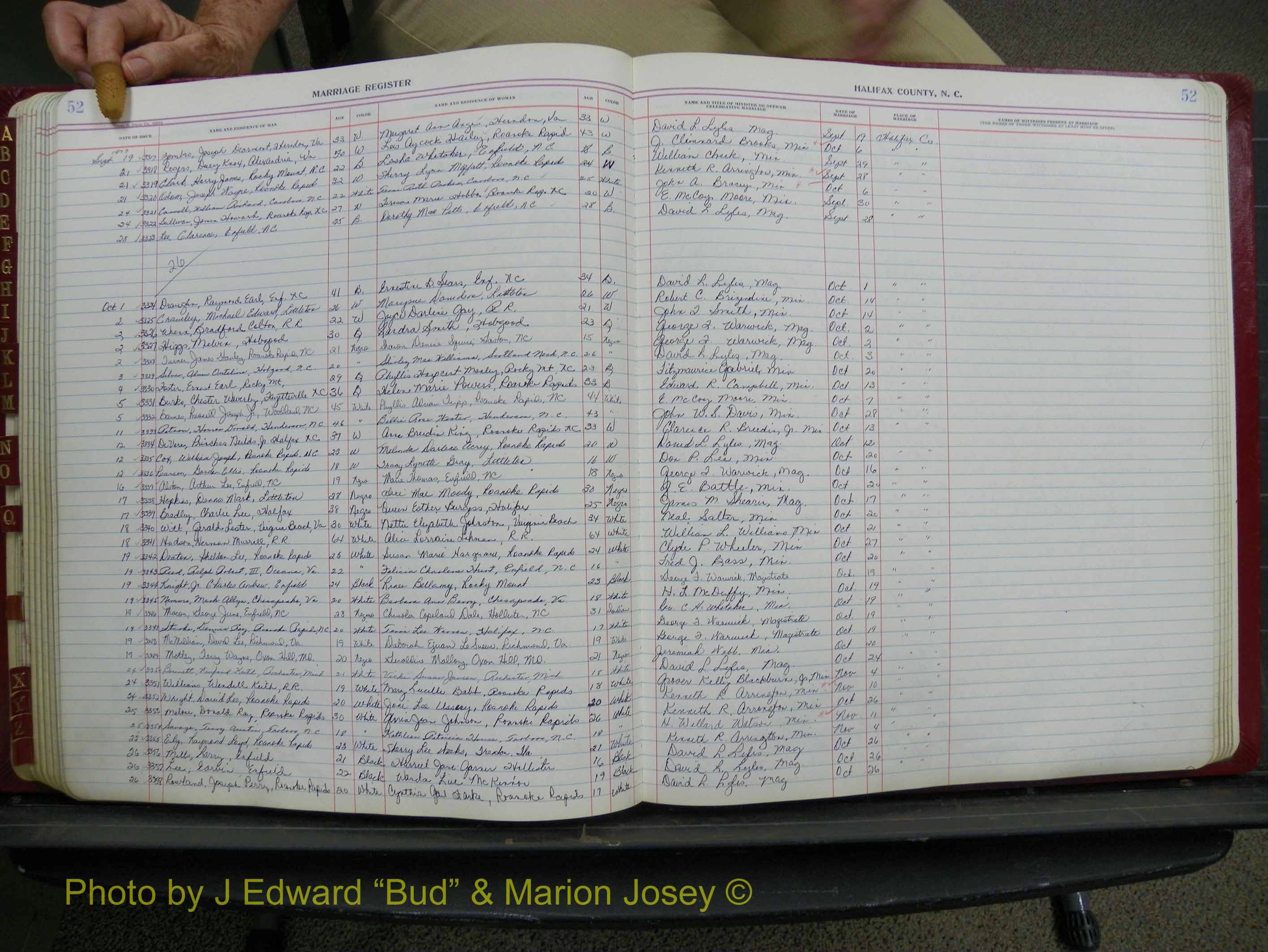 Halifax Marriage Book 18, 1975-1983 P 052.JPG