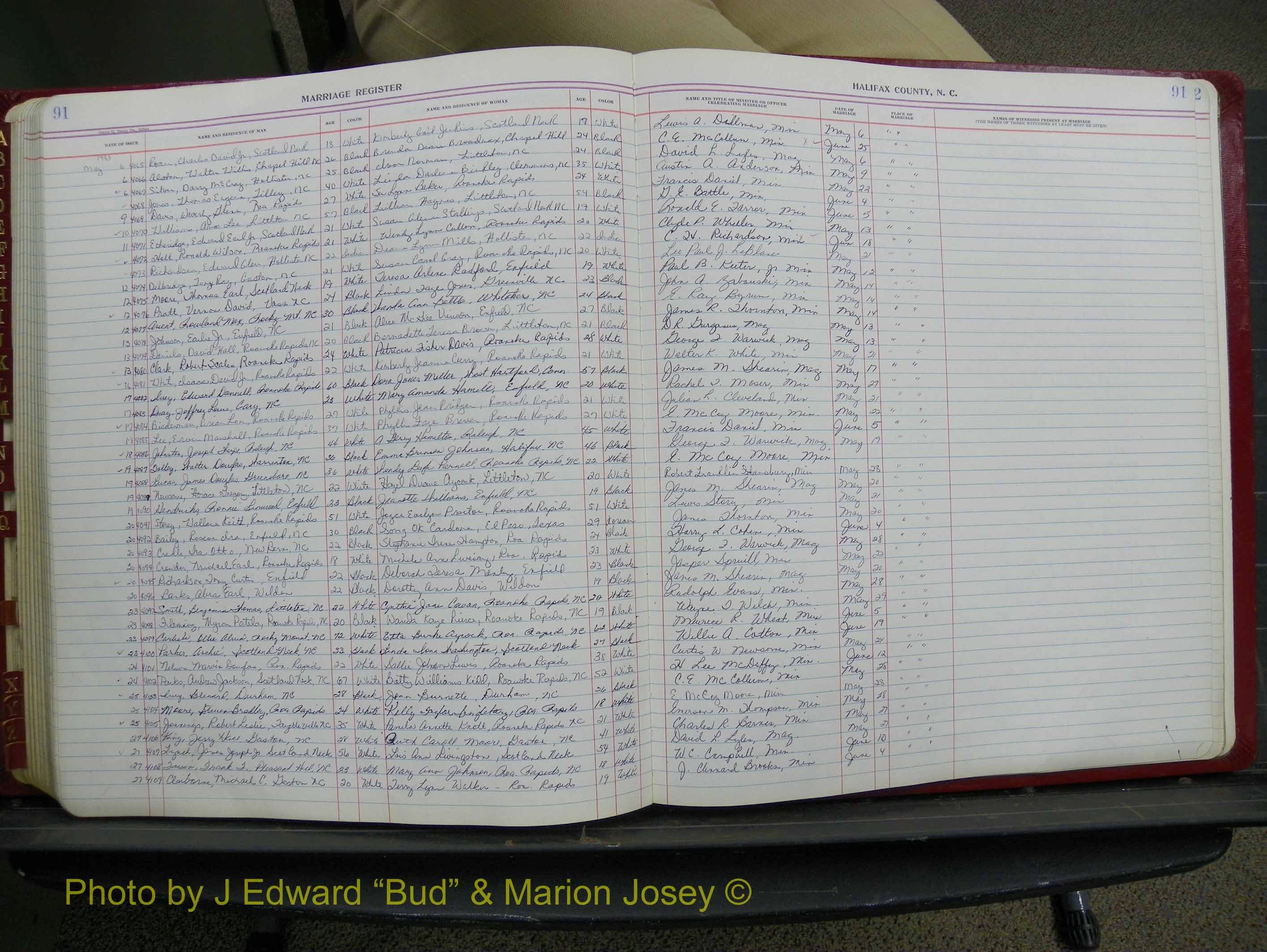Halifax Marriage Book 18, 1975-1983 P 091.JPG