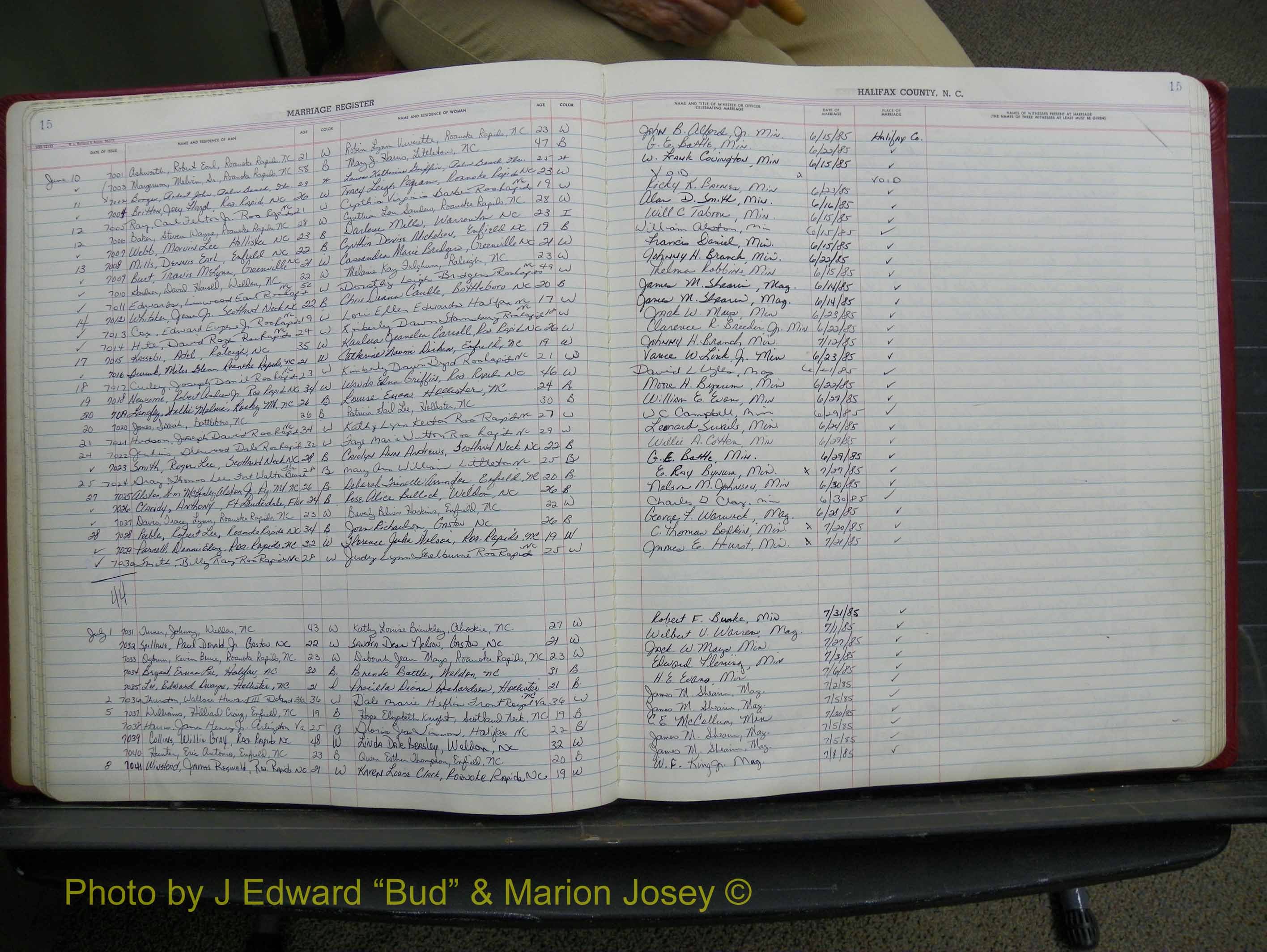 Halifax Marriage Book 19, 1984-1993 P 015.JPG