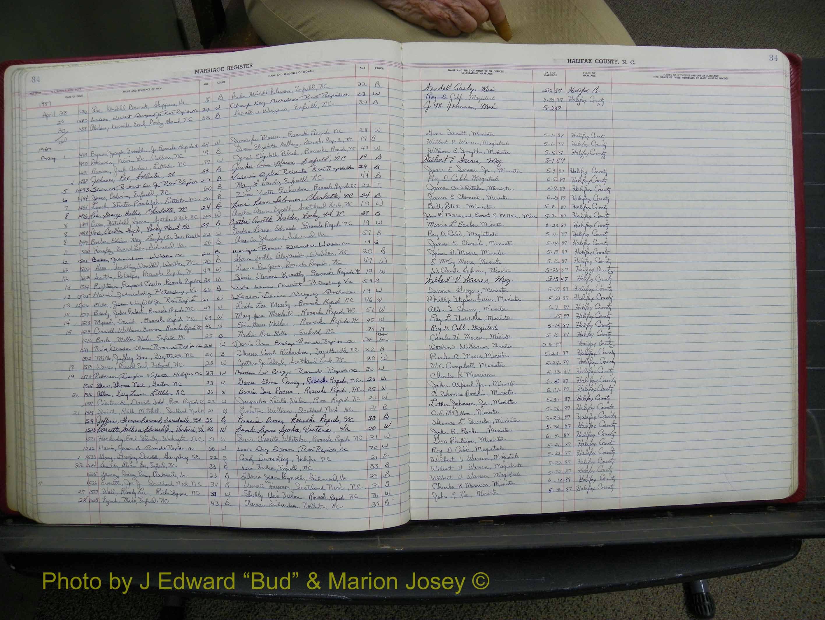 Halifax Marriage Book 19, 1984-1993 P 034.JPG