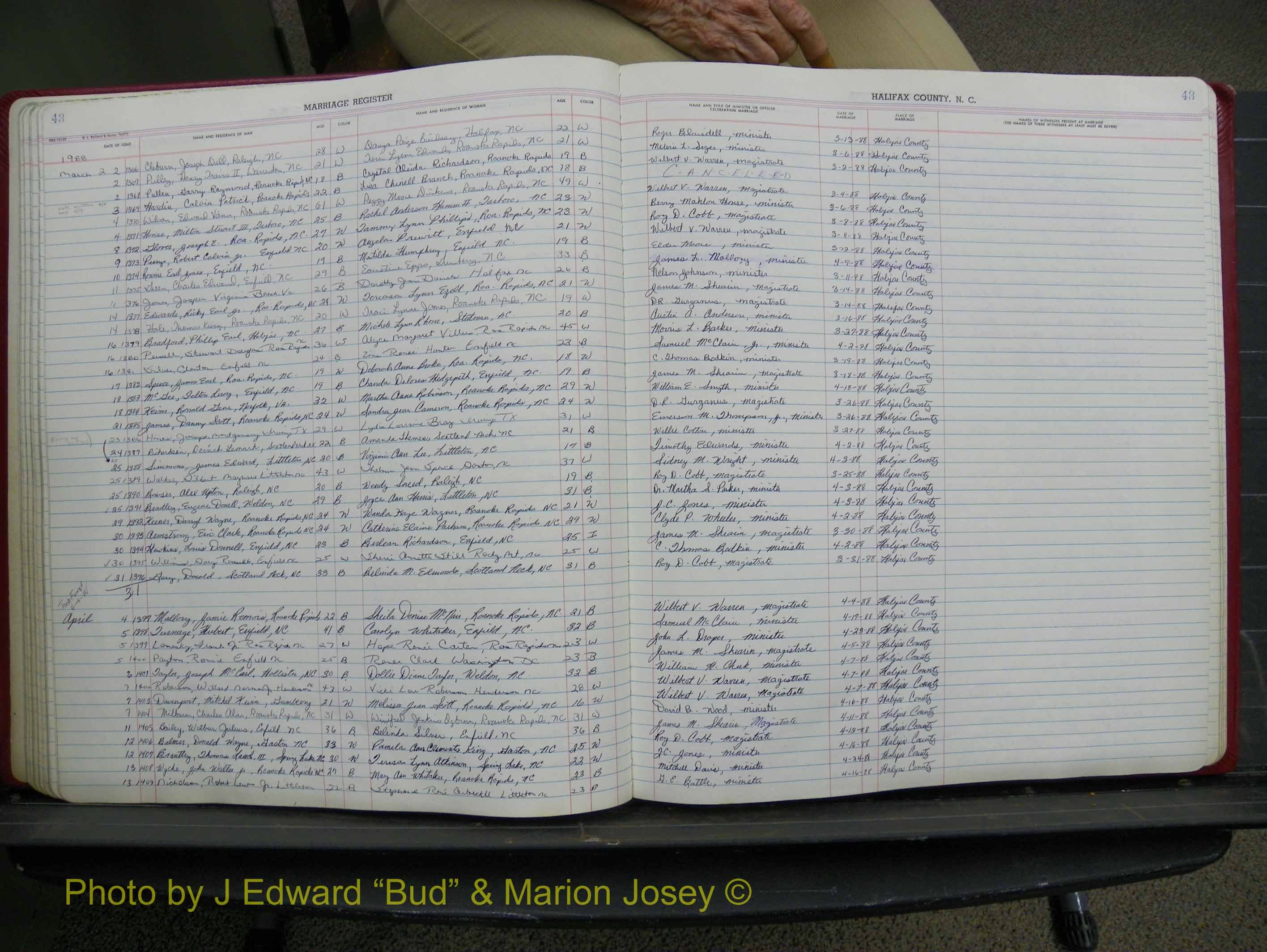 Halifax Marriage Book 19, 1984-1993 P 043.JPG