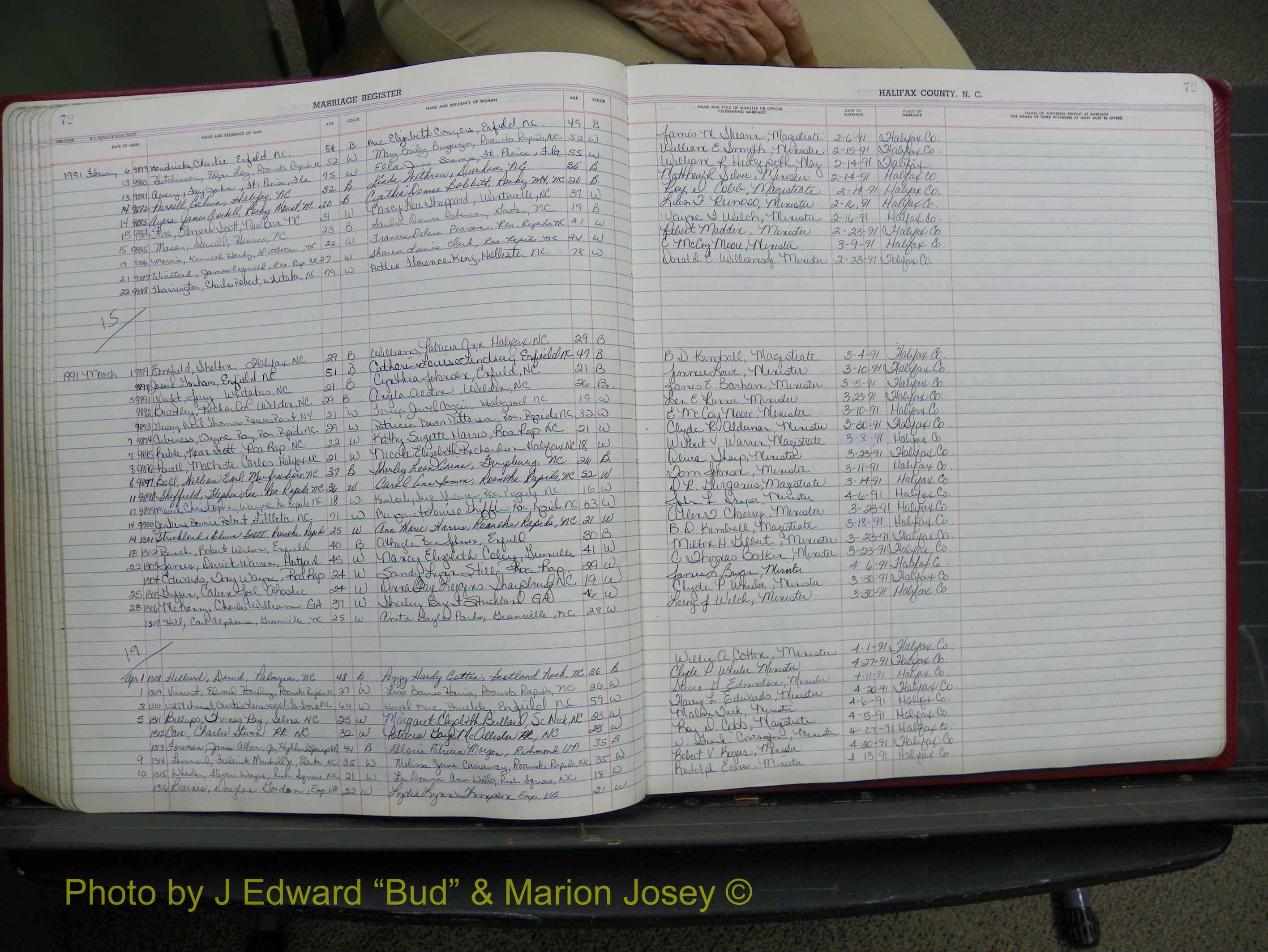 Halifax Marriage Book 19, 1984-1993 P 072.JPG