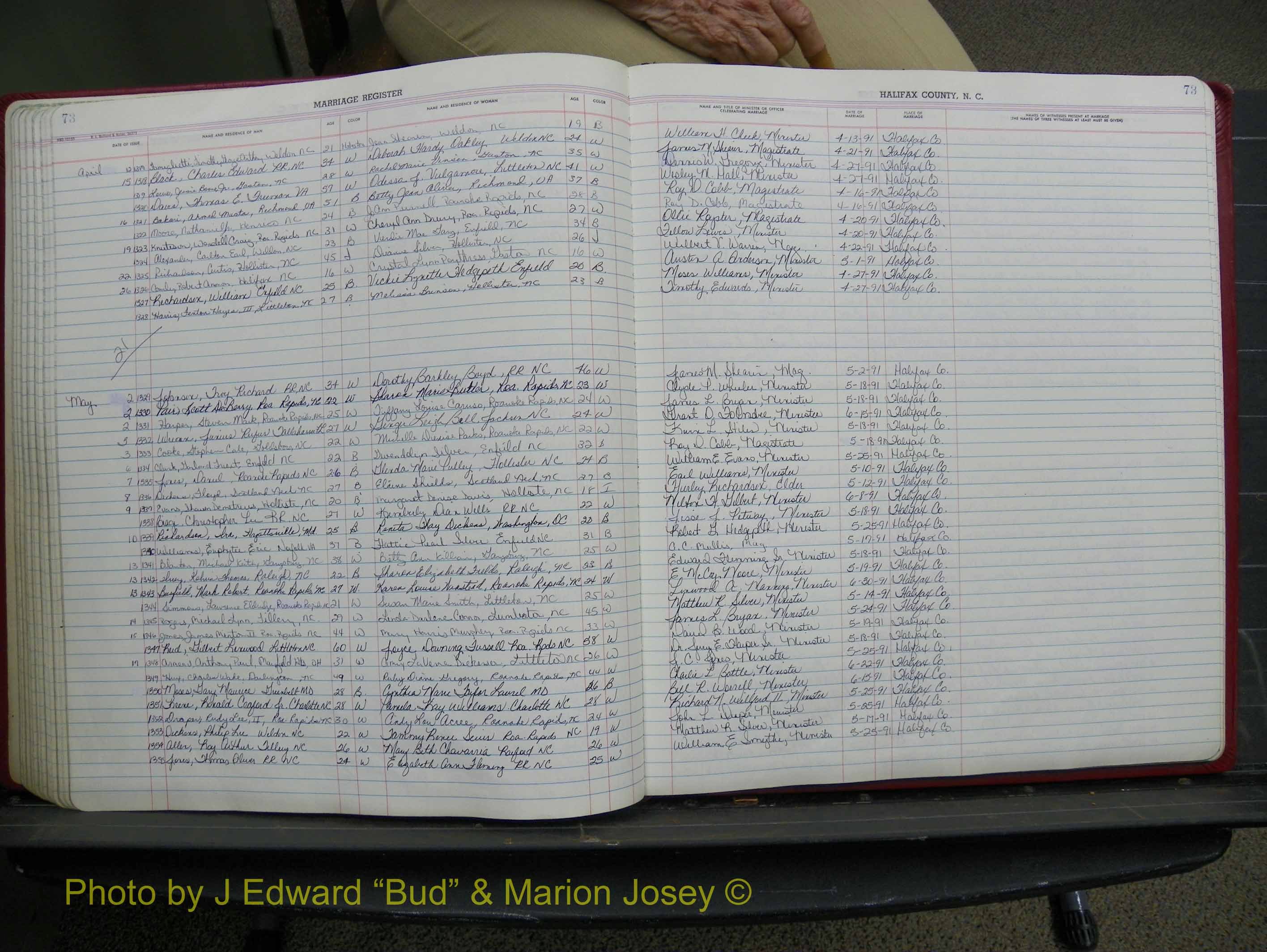 Halifax Marriage Book 19, 1984-1993 P 073.JPG