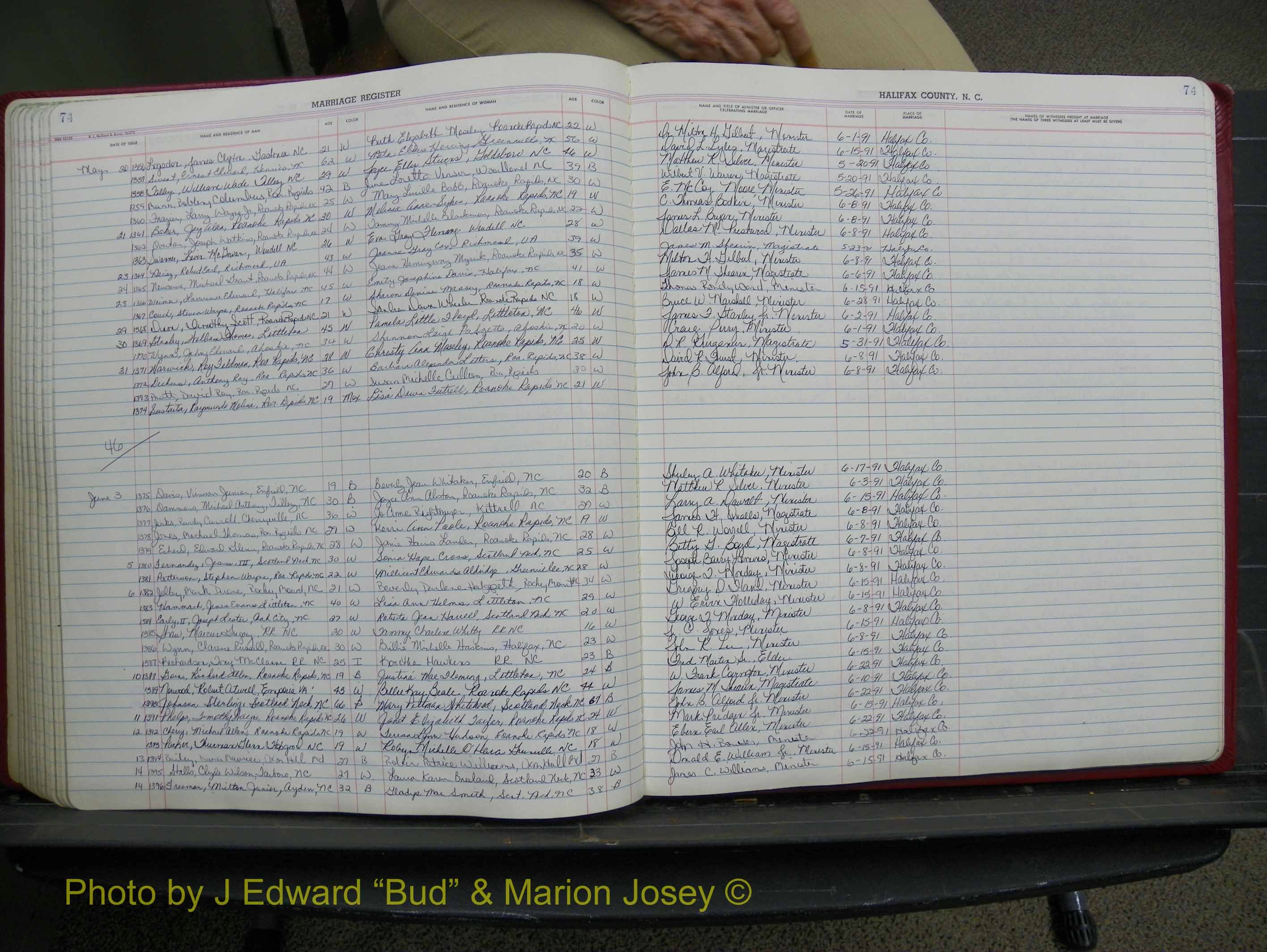 Halifax Marriage Book 19, 1984-1993 P 074.JPG