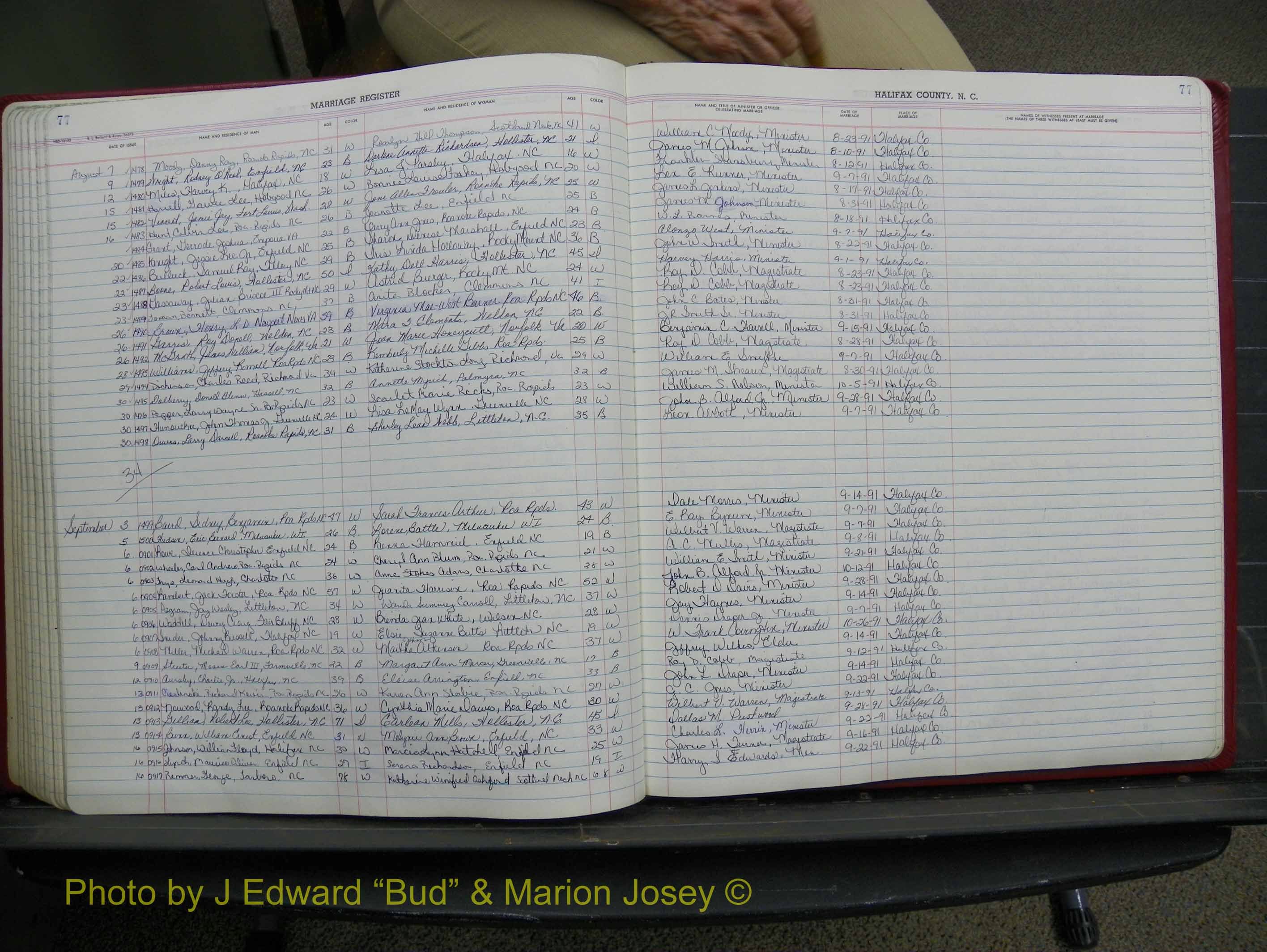 Halifax Marriage Book 19, 1984-1993 P 077.JPG