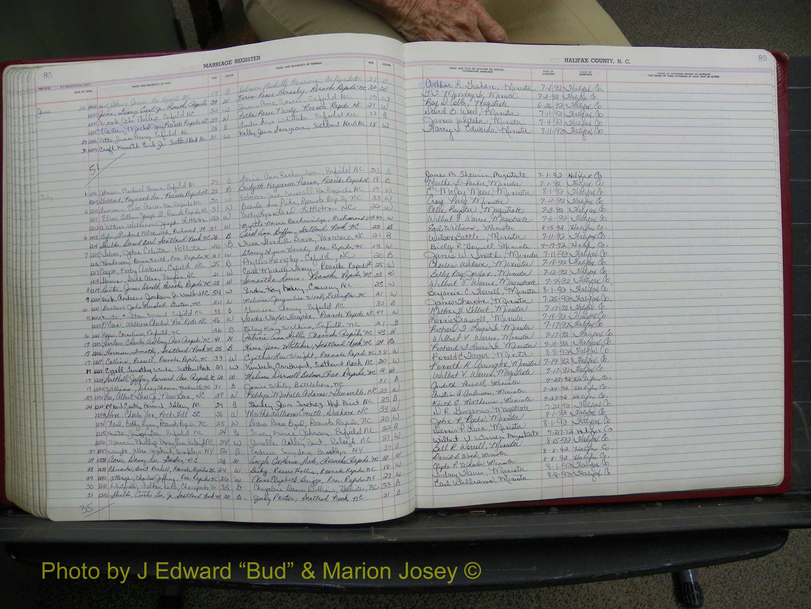 Halifax Marriage Book 19, 1984-1993 P 085.JPG