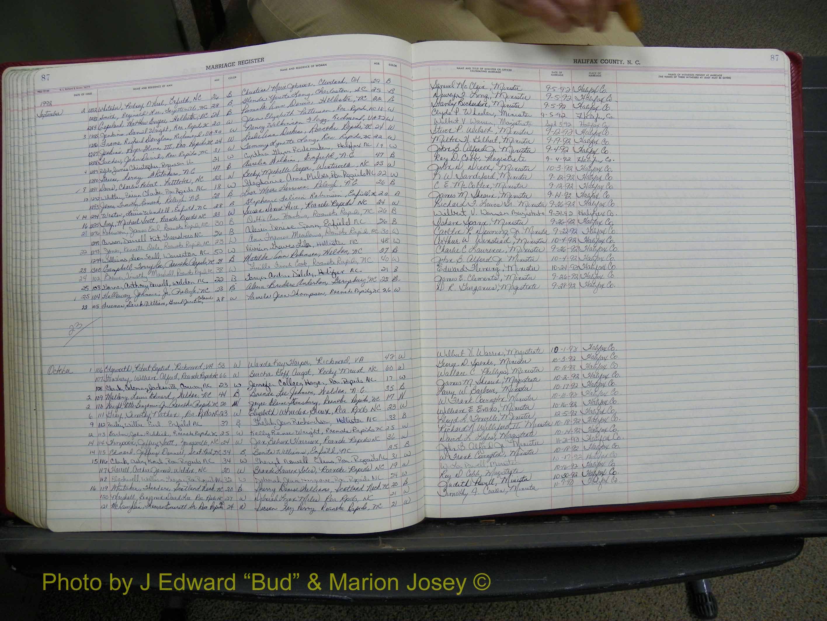 Halifax Marriage Book 19, 1984-1993 P 087.JPG