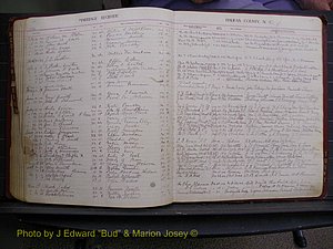 Halifax Marriage Book 8, 1916-1917 Index S1.JPG