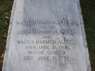 Aldred, Walter Harmon Jr, Eastside Cemetery, Bukkoch Co, GA.jpg