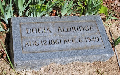 Aldridge, Theodocia Naomi McCalman, Brace Cem, Lawrence Co, TN.jpg