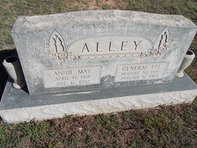 Alley, General & Annie Jeffcoat, Lubbock City Cemetery, Lubbock Co, TX.jpg