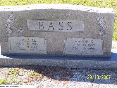Bass, Fred Milton & Maude Smith, Oakwood Cem, Georgiana, Butler Co, AL.jpg