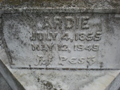 Bee, Frances Roberts, Magnolia Cemetery, Charleston Co, SC.jpg