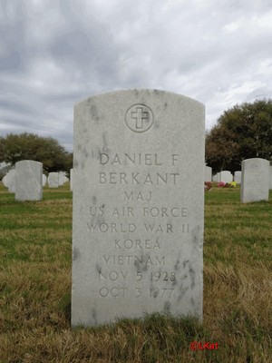 Berkant, Daniel Frances, Fort Sam Houston National Cem, Bexar Co, TX.jpg