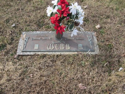 Webb, Sylvester & Mary Hanson Pyle, Memorial Gardens Cem, Muhlenberg Co, KY.jpg