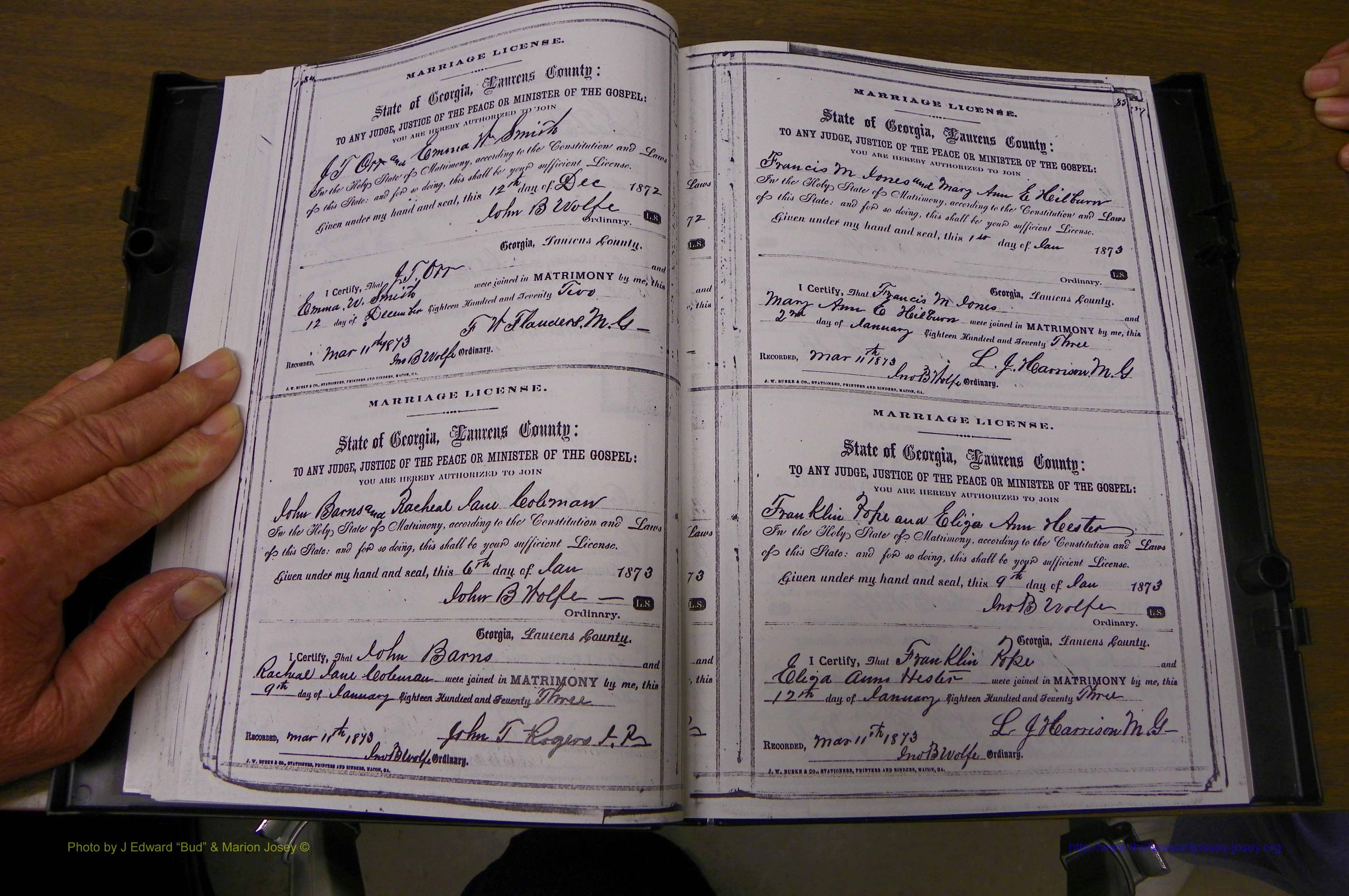 Laurens Co, GA, Marriages 1870 - 1879, P 084-085.JPG