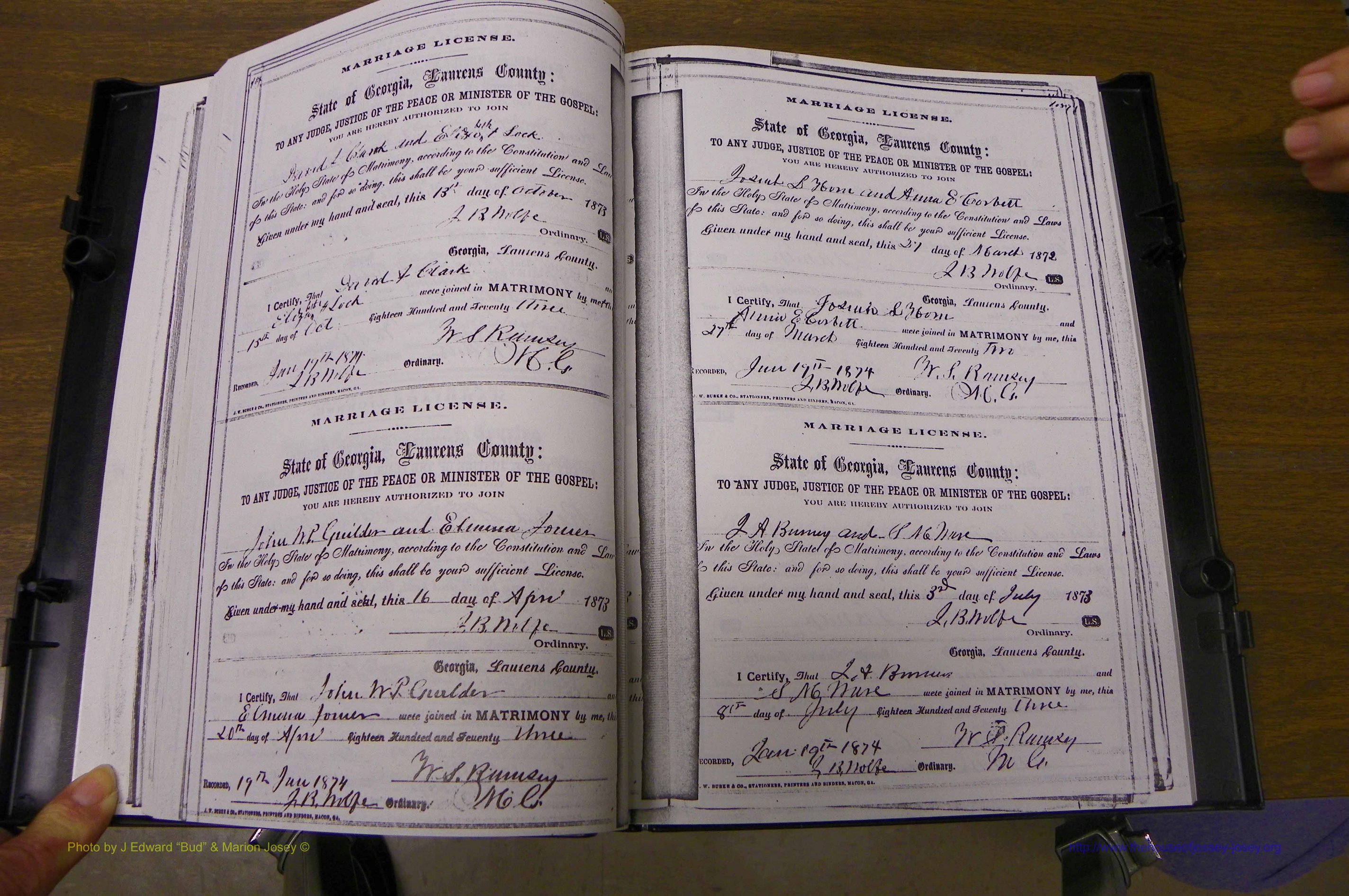 Laurens Co, GA, Marriages 1870 - 1879, P 104-105.JPG