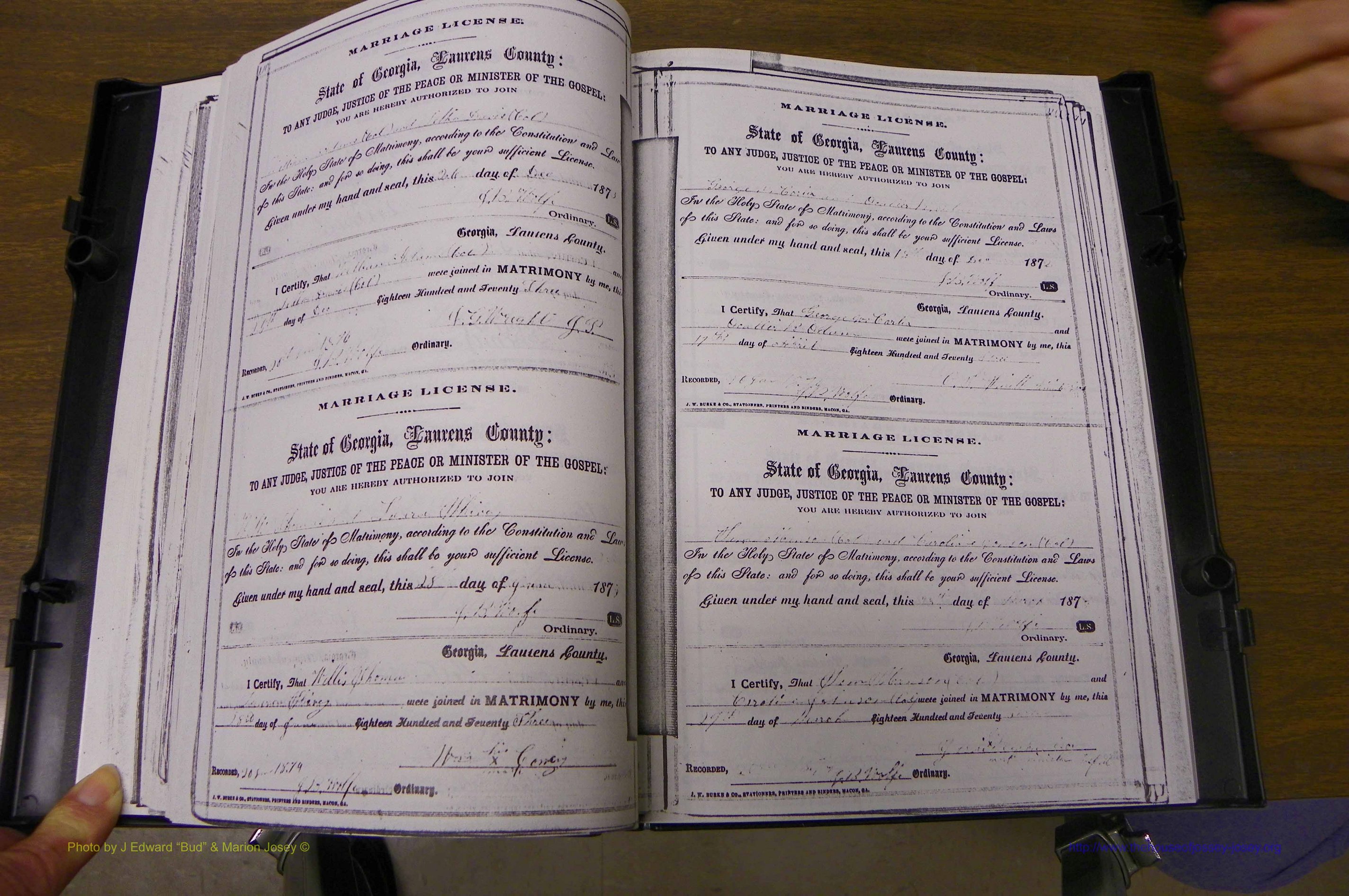 Laurens Co, GA, Marriages 1870 - 1879, P 110-111.JPG