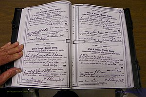 Laurens Co, GA, Marriages 1870 - 1879, P 090-091.JPG