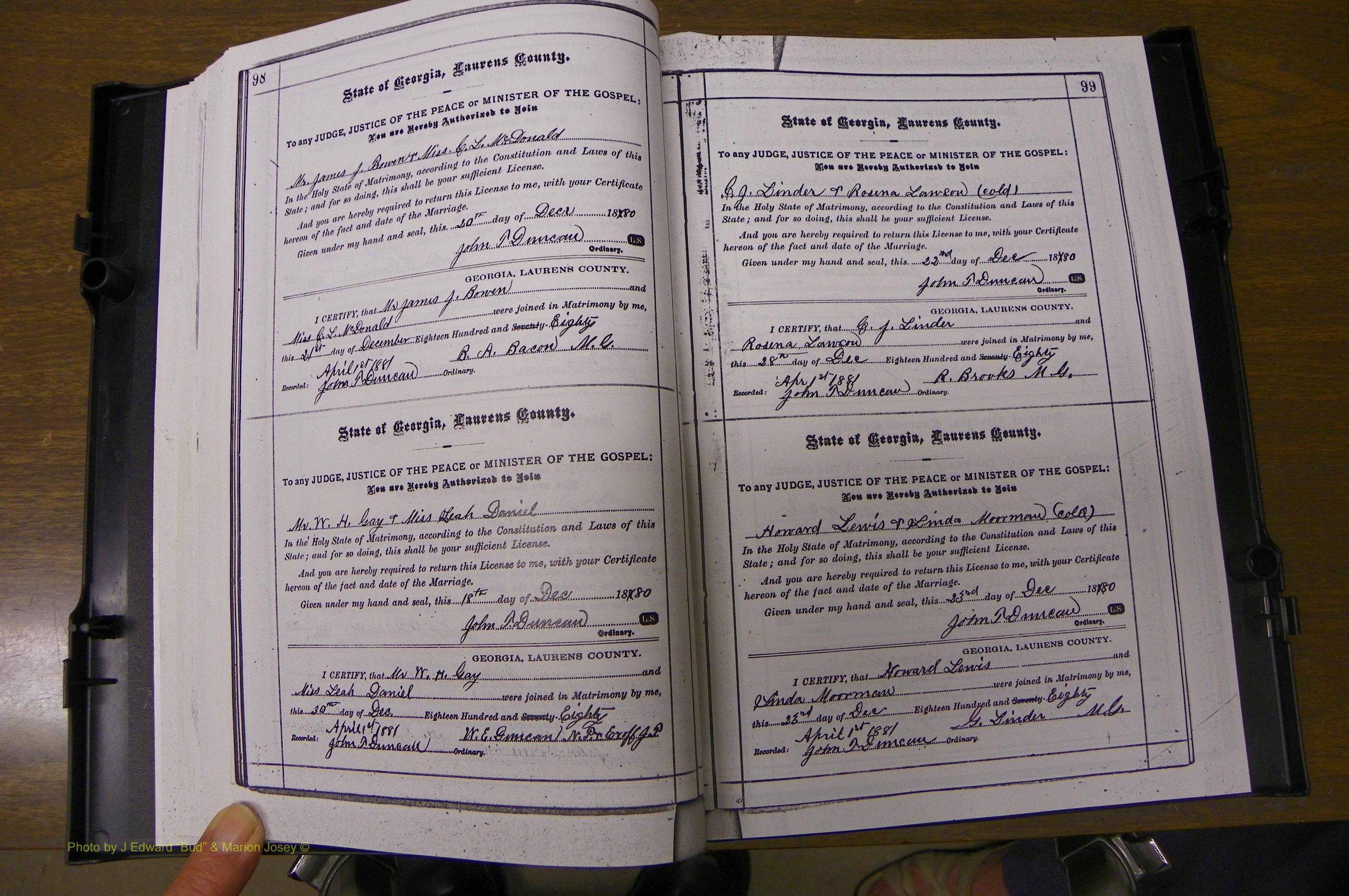 Laurens Co, GA, Marriages 1879 - 1886, P 098-099.JPG