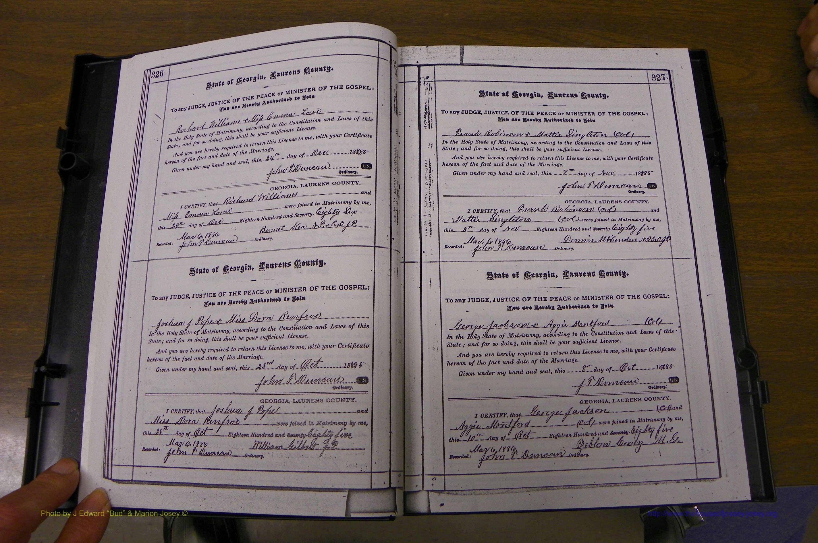 Laurens Co, GA, Marriages 1879 - 1886, P 326-327.JPG