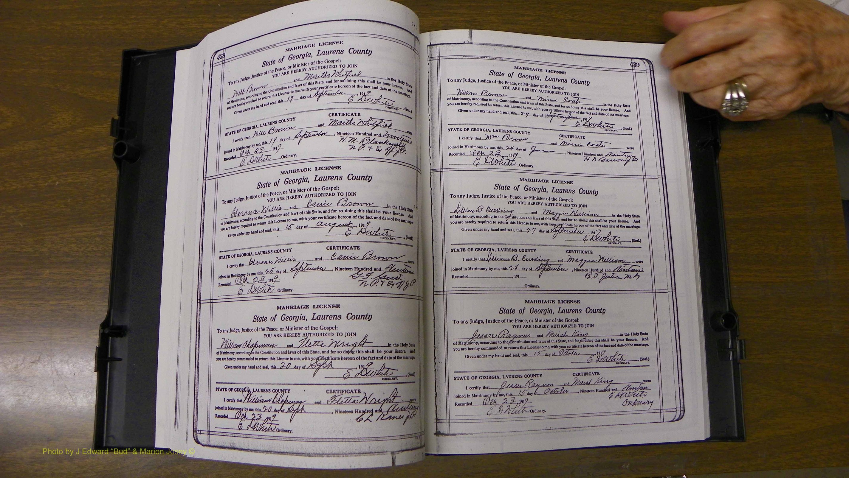 Laurens Co, GA, Marriages Book Q, 1915 - 1933, Colored, P 438-439.JPG