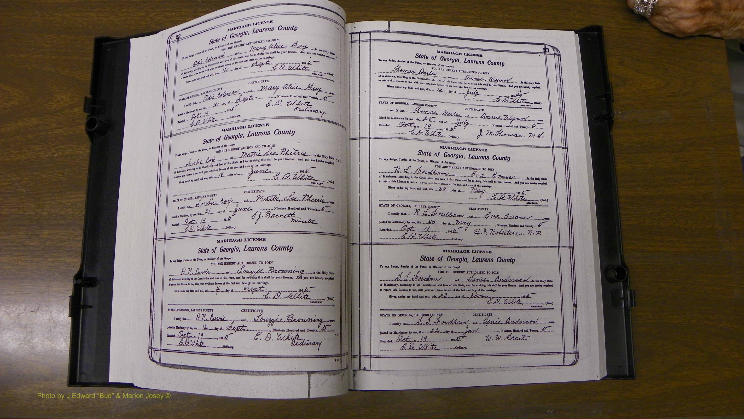 Laurens Co, GA, Marriages Book S, 1924 - 1934, White, P 052-053.JPG