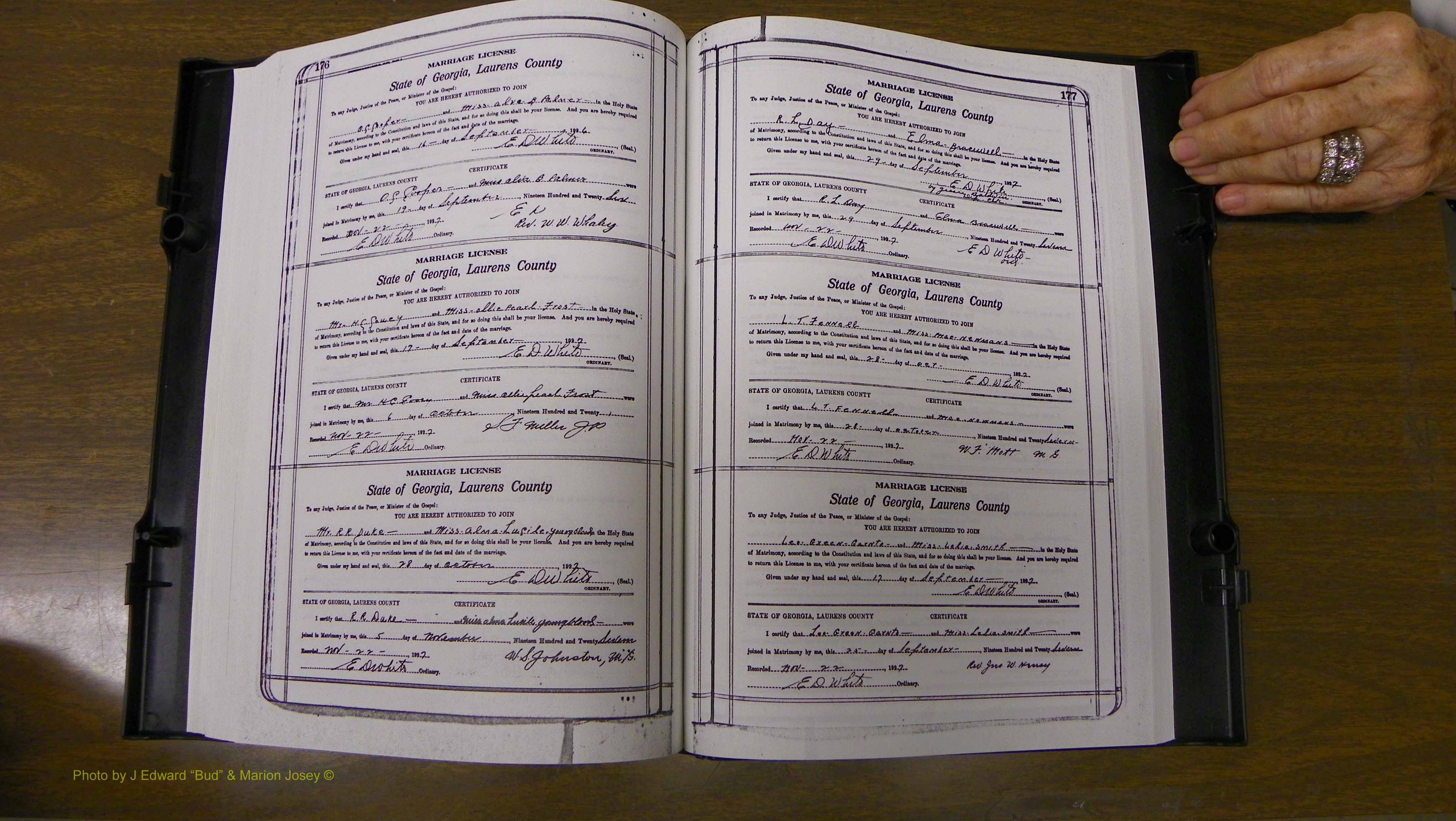 Laurens Co, GA, Marriages Book S, 1924 - 1934, White, P 176-177.JPG