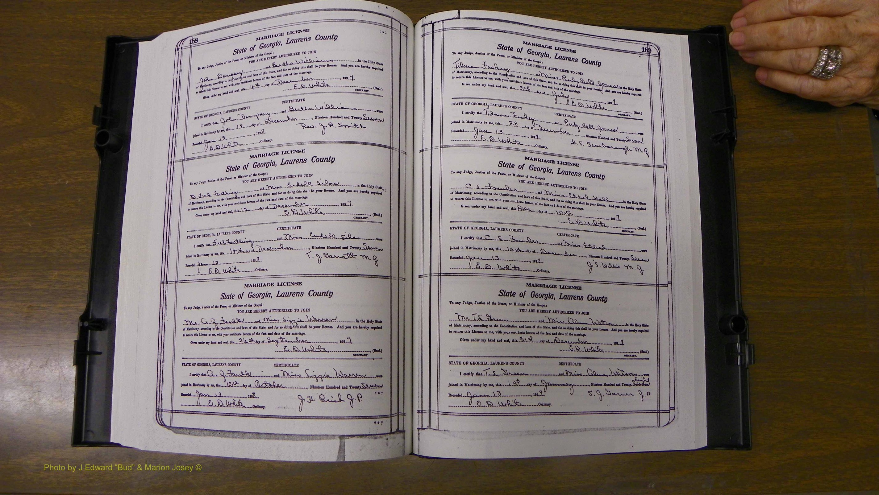Laurens Co, GA, Marriages Book S, 1924 - 1934, White, P 188-189.JPG