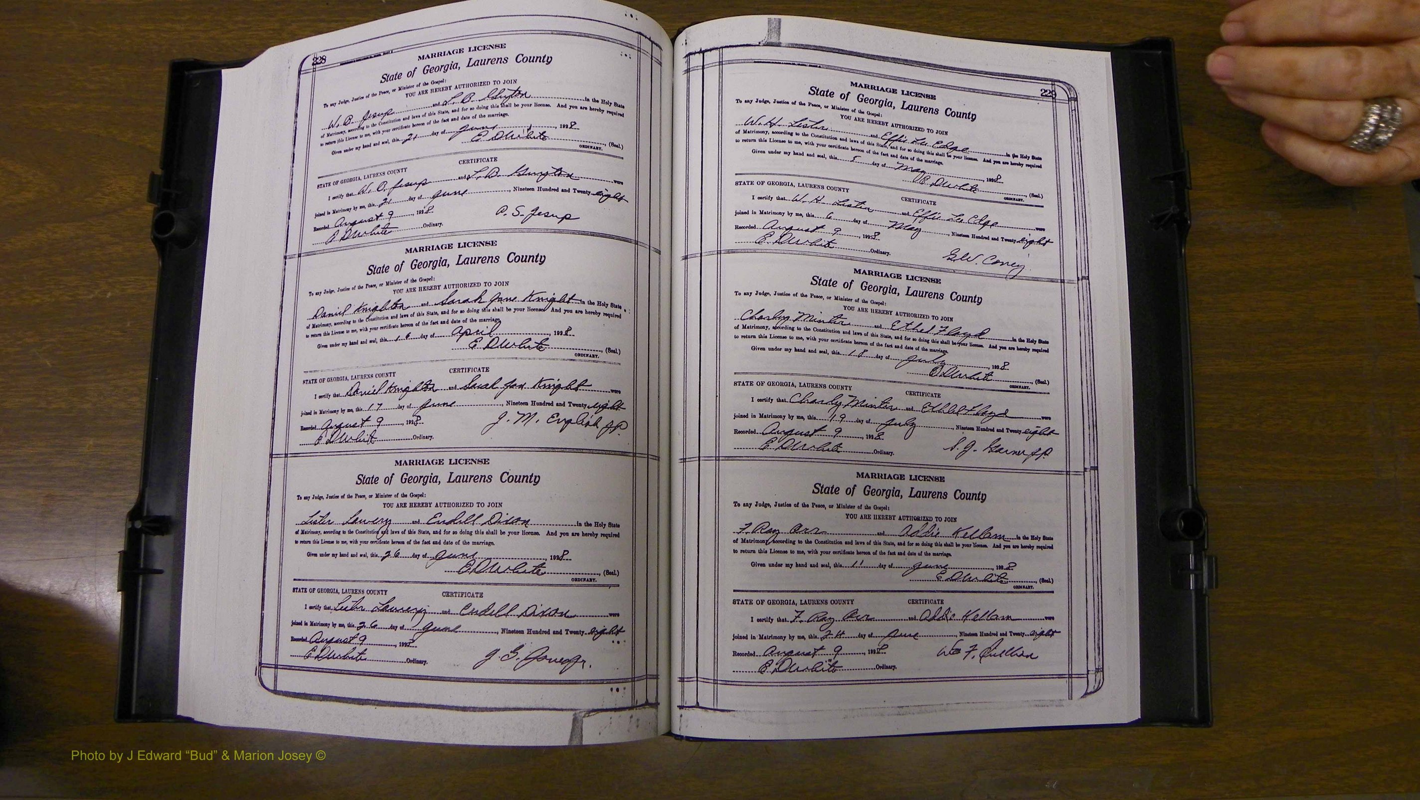 Laurens Co, GA, Marriages Book S, 1924 - 1934, White, P 228-229.JPG
