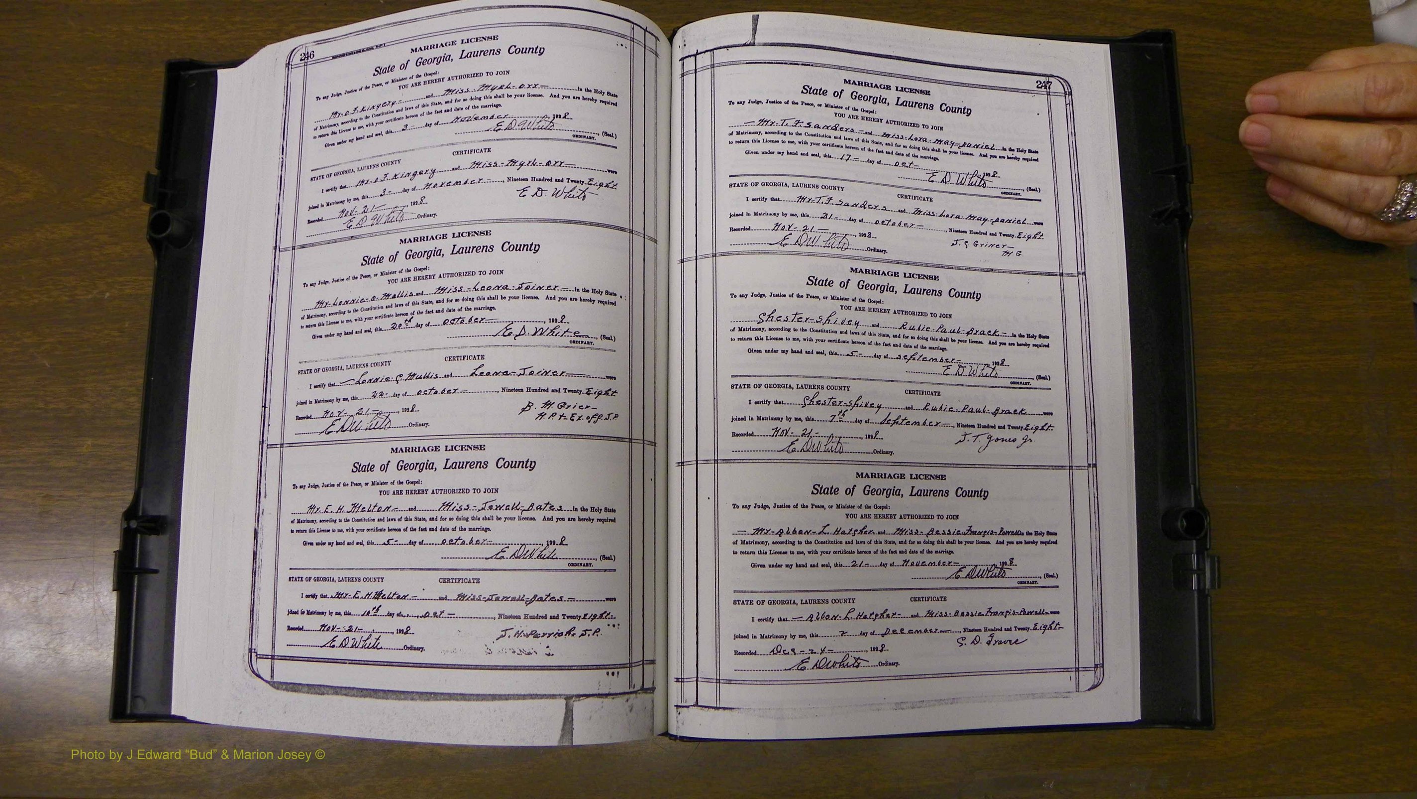 Laurens Co, GA, Marriages Book S, 1924 - 1934, White, P 246-247.JPG