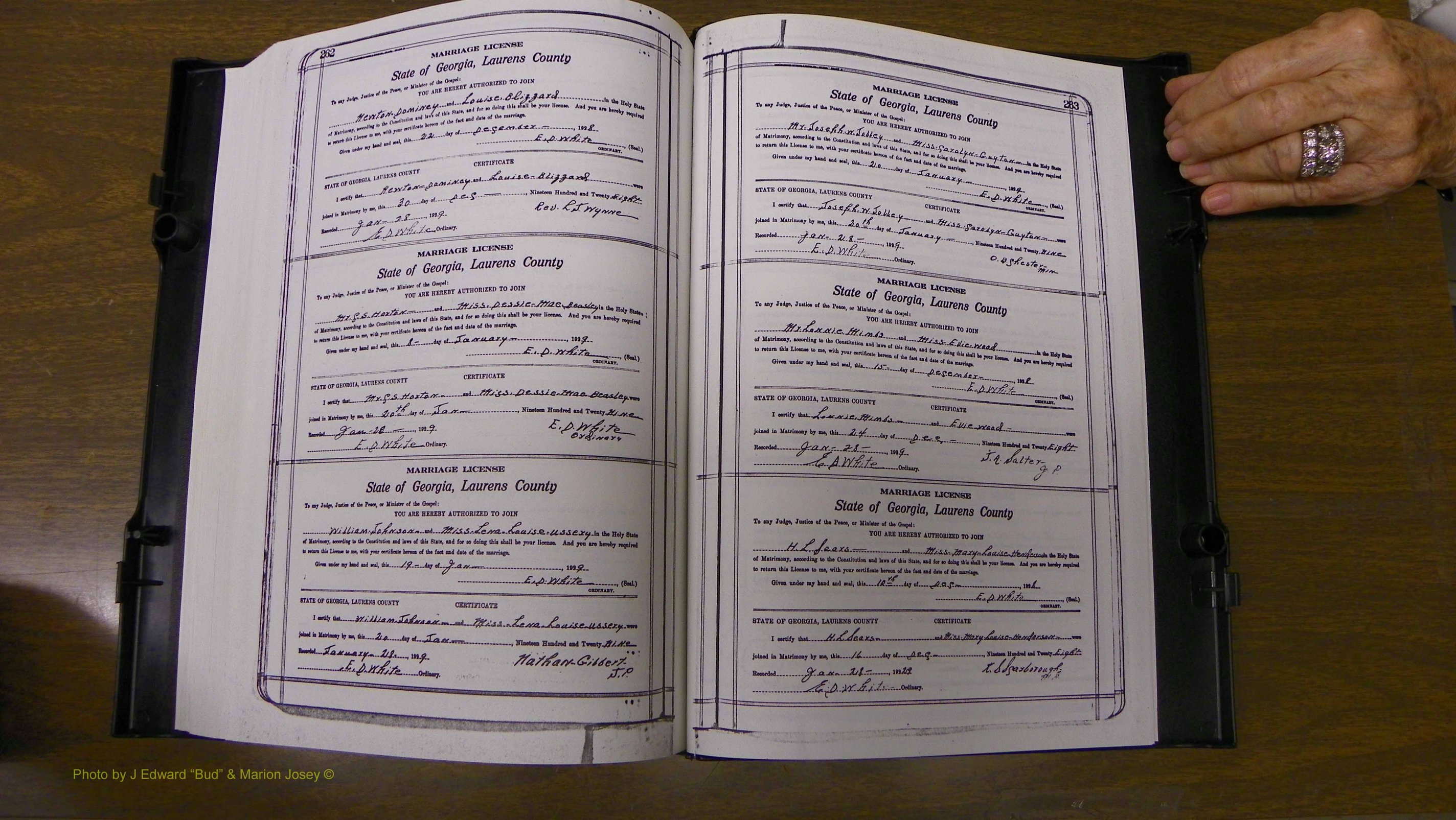 Laurens Co, GA, Marriages Book S, 1924 - 1934, White, P 262-263.JPG