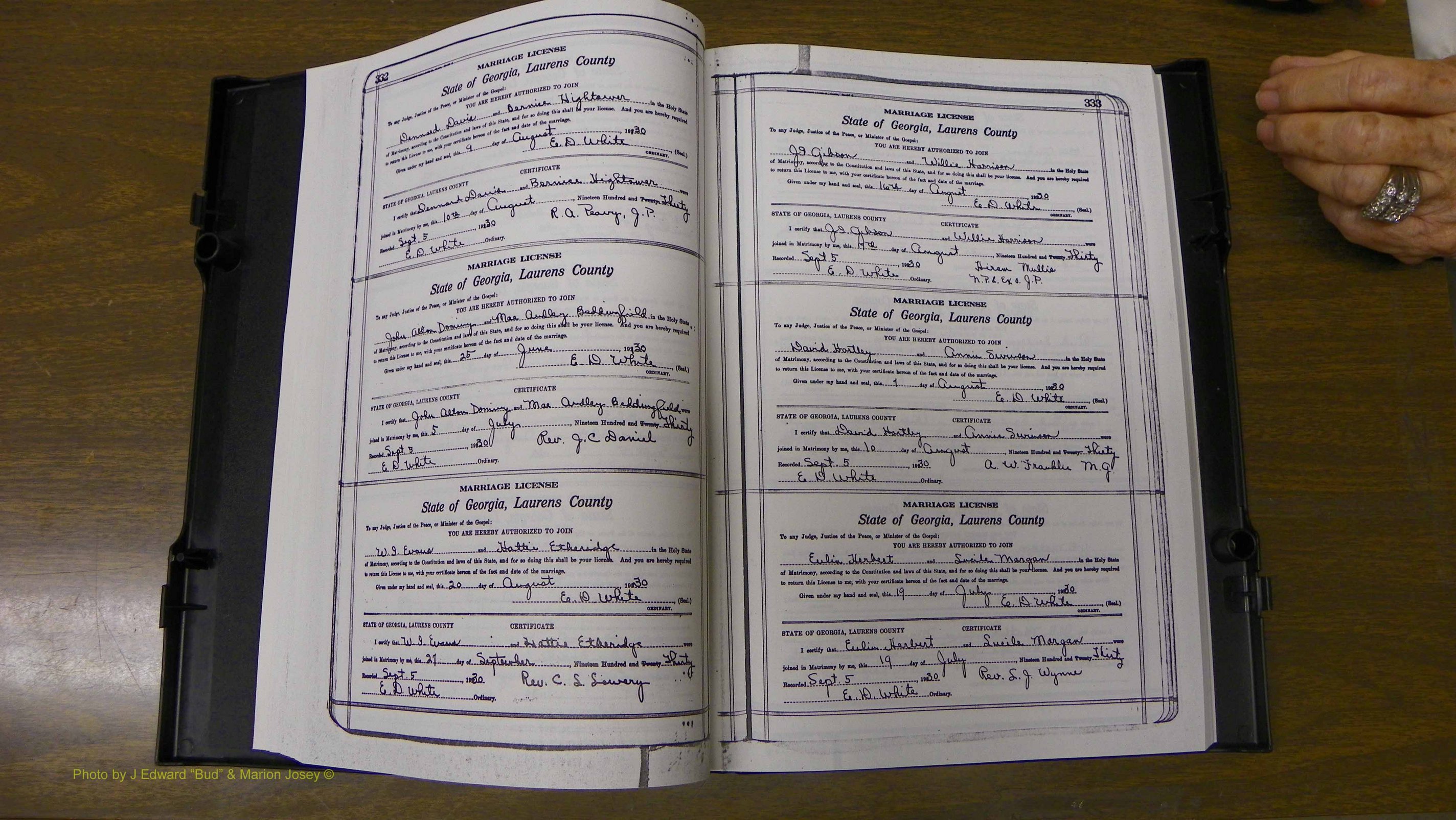 Laurens Co, GA, Marriages Book S, 1924 - 1934, White, P 332-333.JPG