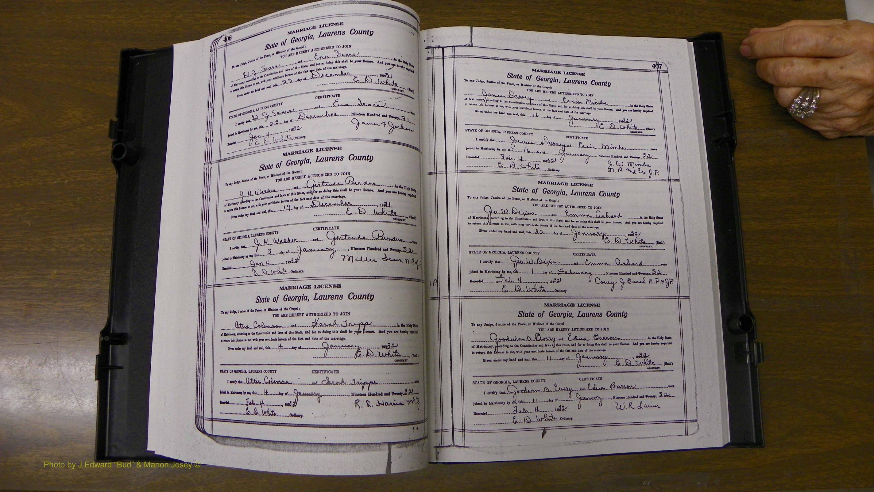 Laurens Co, GA, Marriages Book S, 1924 - 1934, White, P 406-407.JPG