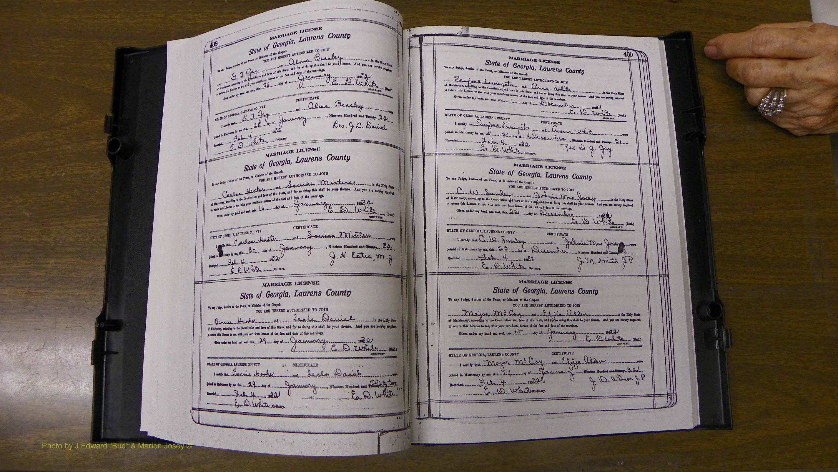 Laurens Co, GA, Marriages Book S, 1924 - 1934, White, P 408-409.JPG