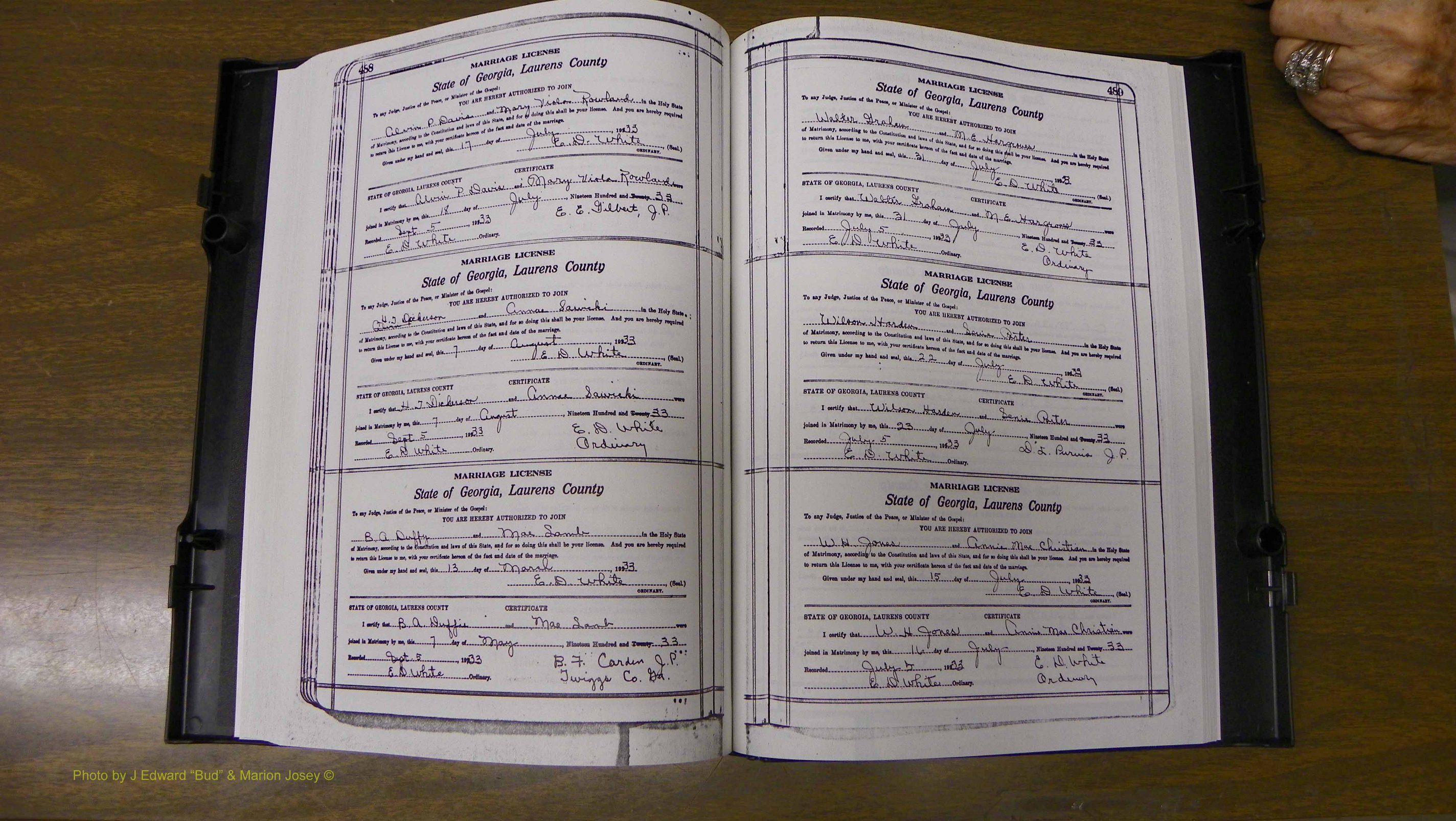 Laurens Co, GA, Marriages Book S, 1924 - 1934, White, P 488-489.JPG