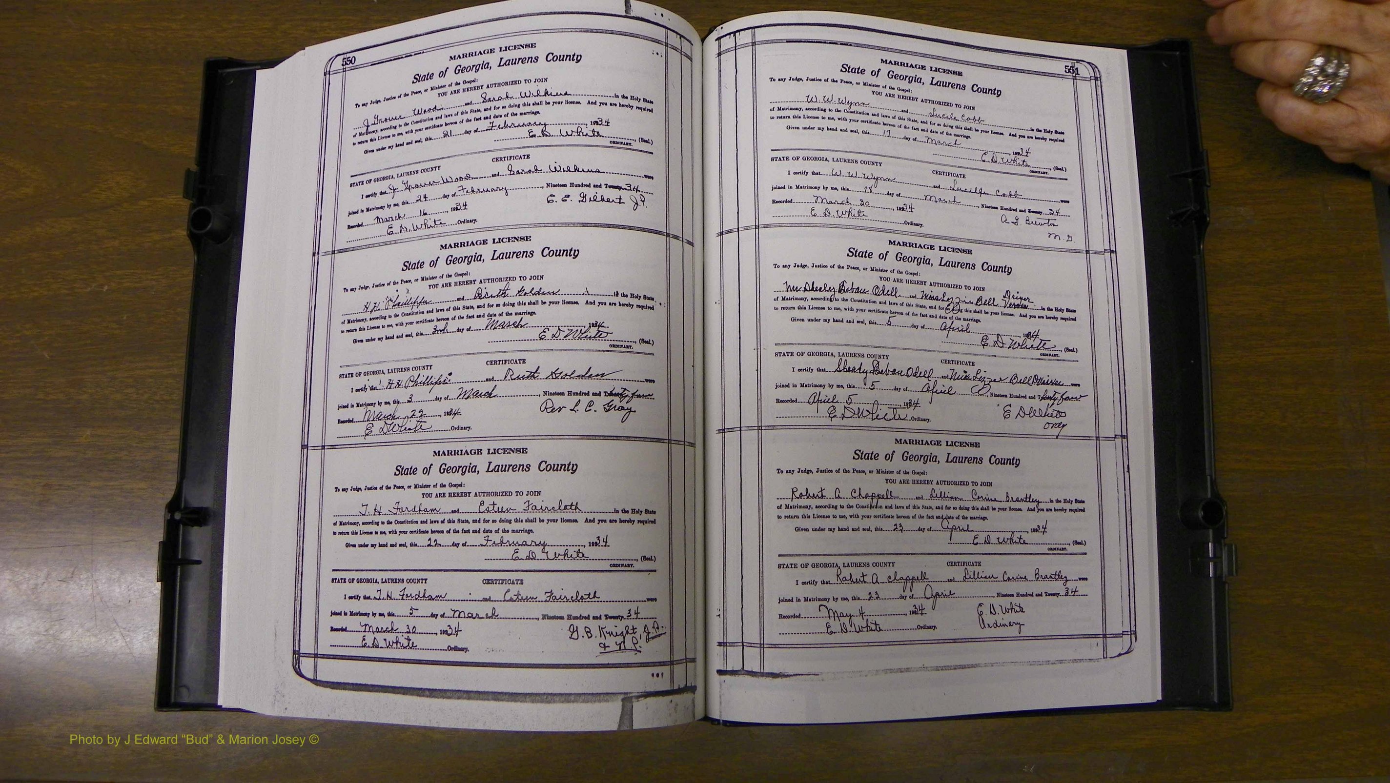 Laurens Co, GA, Marriages Book S, 1924 - 1934, White, P 550-551.JPG
