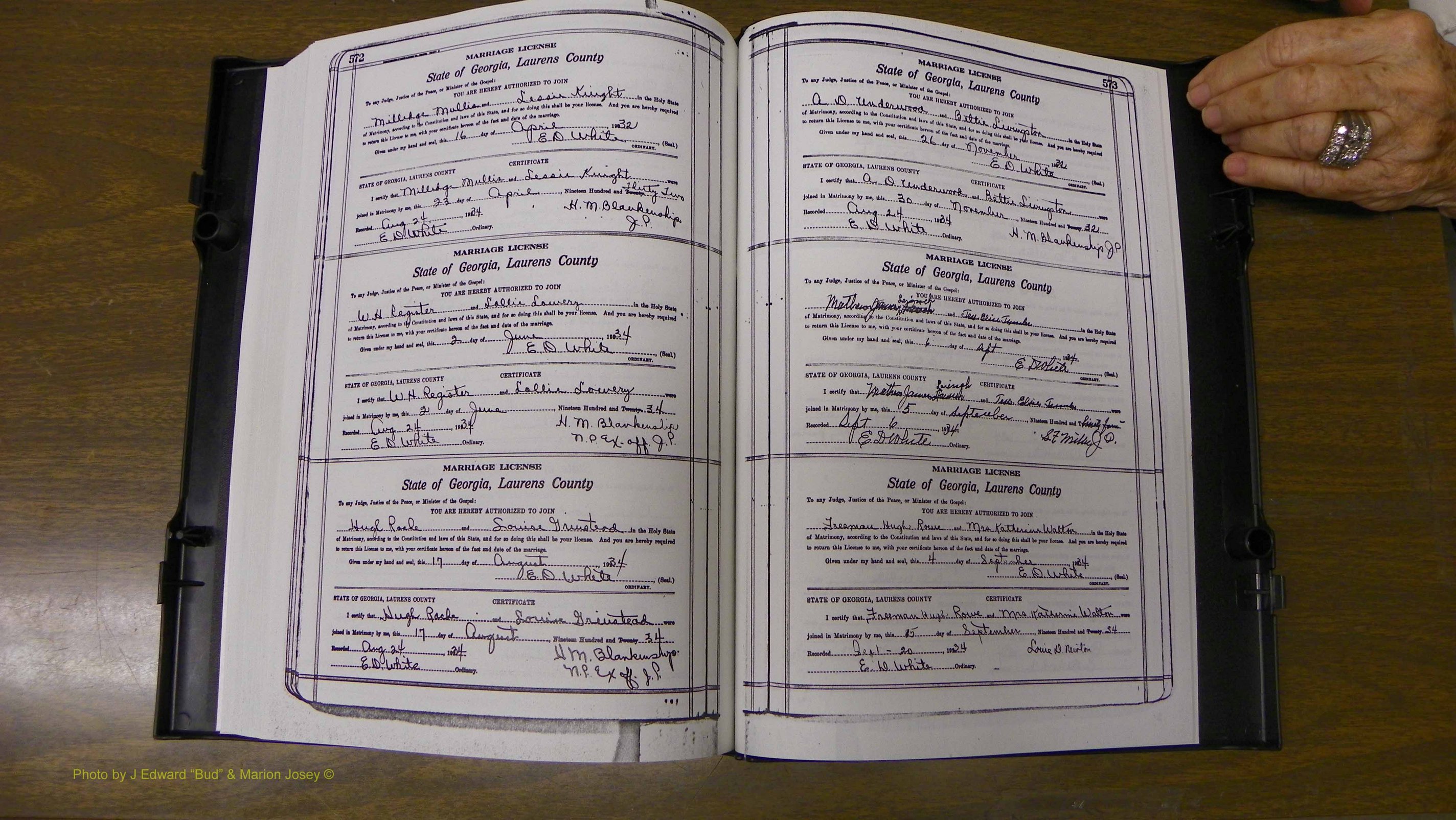 Laurens Co, GA, Marriages Book S, 1924 - 1934, White, P 572-573.JPG